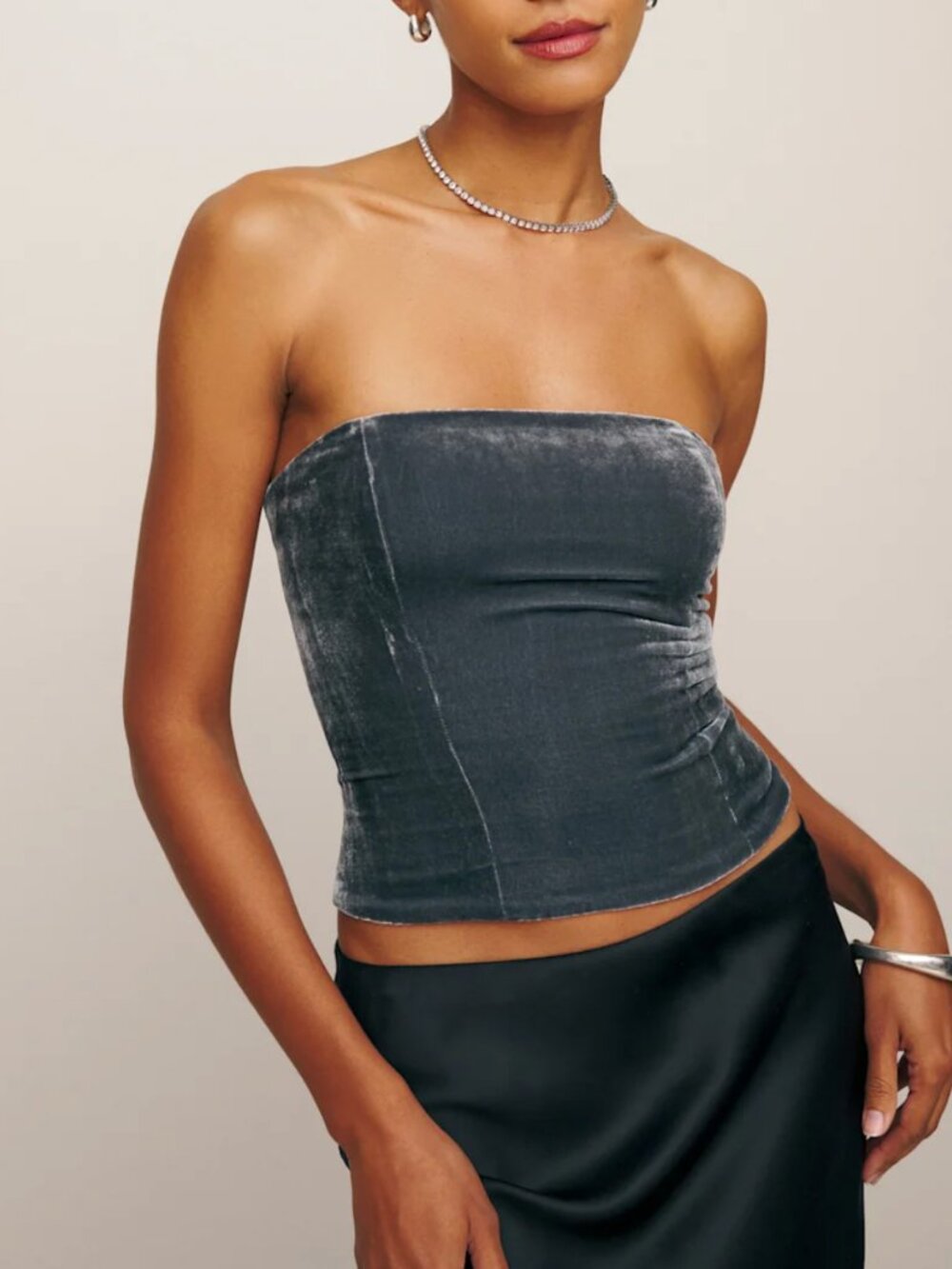 Reformation Giorgia Velvet Top Grey - Size 6 - Picture 2 of 3